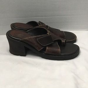 HOKUS POKUS sandals